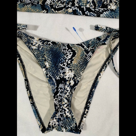 NEW $38 Shade & Shore Snake Triangle Bikini Top [ L ]+‎ Cheeky Bottom [ S ] - Picture 9 of 13